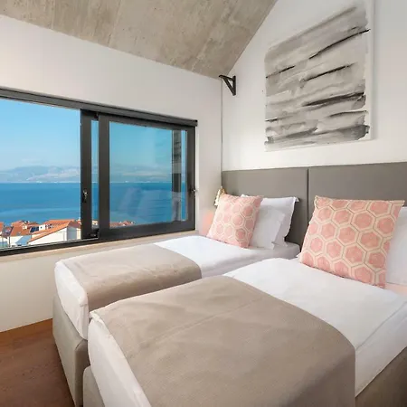 Cypres Villa Sutivan